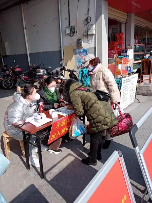 战疫情守望相助 安庆民建在行动（十六）——民建迎江会员陈结霞助力疫情防控