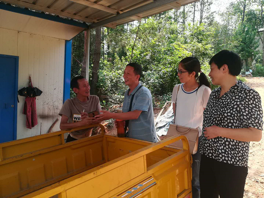 民建安庆市委赴宿松县趾凤乡趾凤村开展脱贫攻坚工作