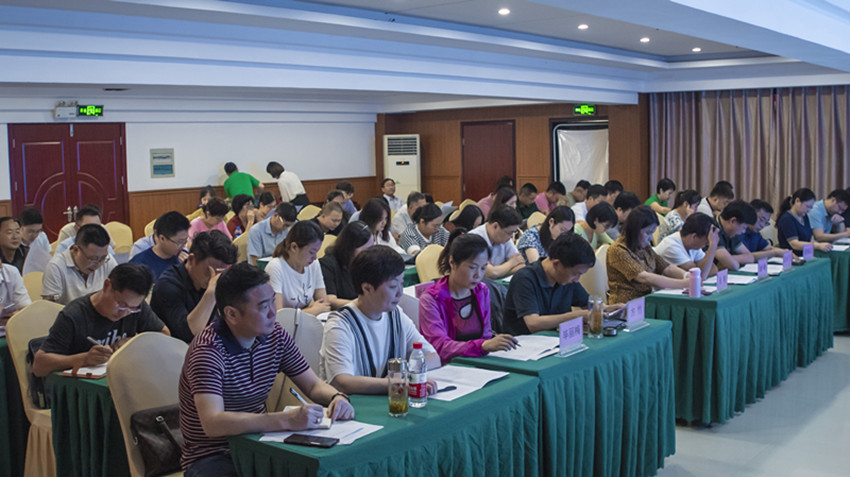 笃实力行谋发展 奋楫扬帆开新局——民建安庆市迎江区委2021年会员代表大会胜利召开