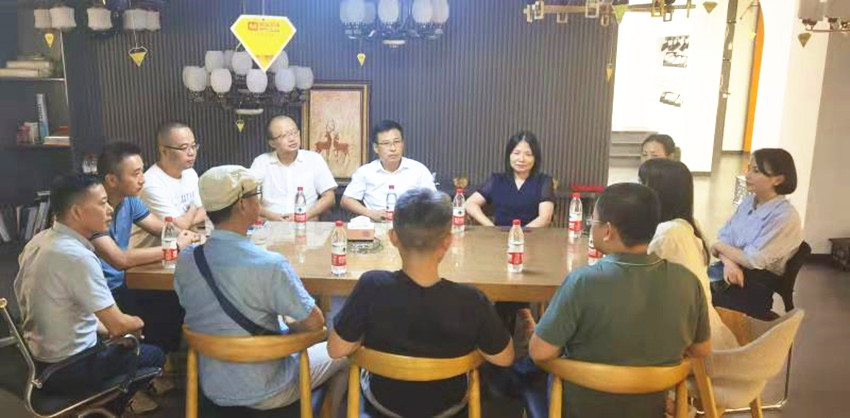 民建安庆宜秀区委二支部开展支部走访交流活动