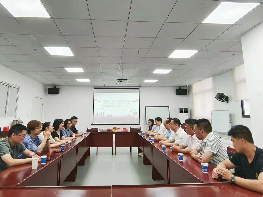 情暖童心,与爱同行