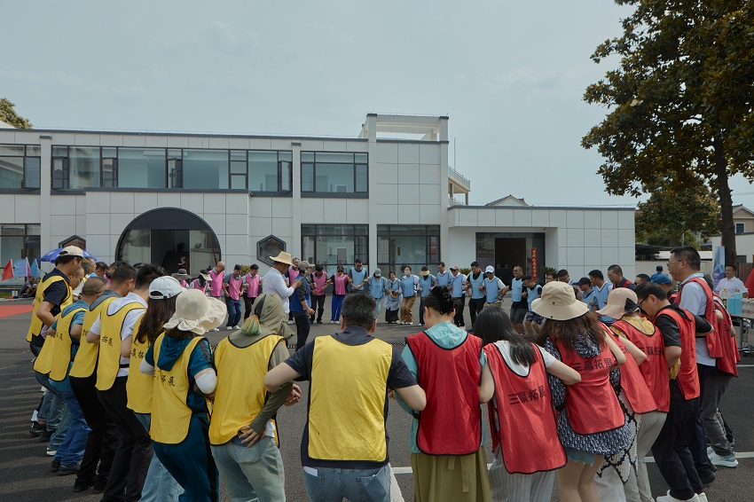 安庆市(民建)企业家联谊会六届三次会员大会胜利召开