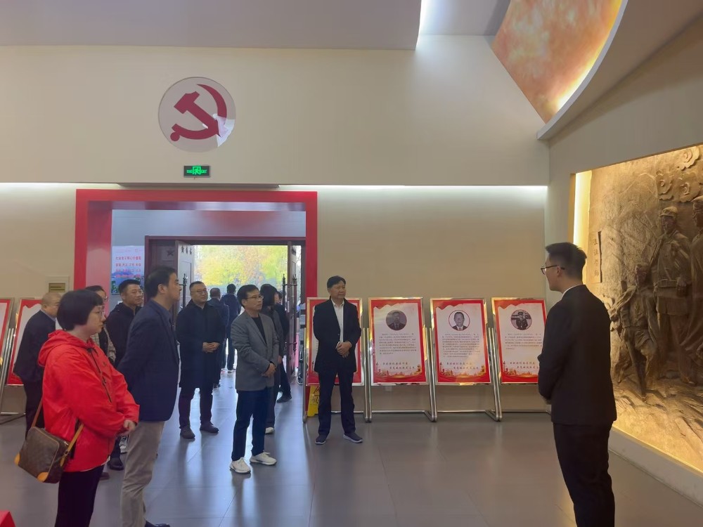 1731916557700299.jpg 6b6c5b854dd67d5d417f0e09451c668.jpg