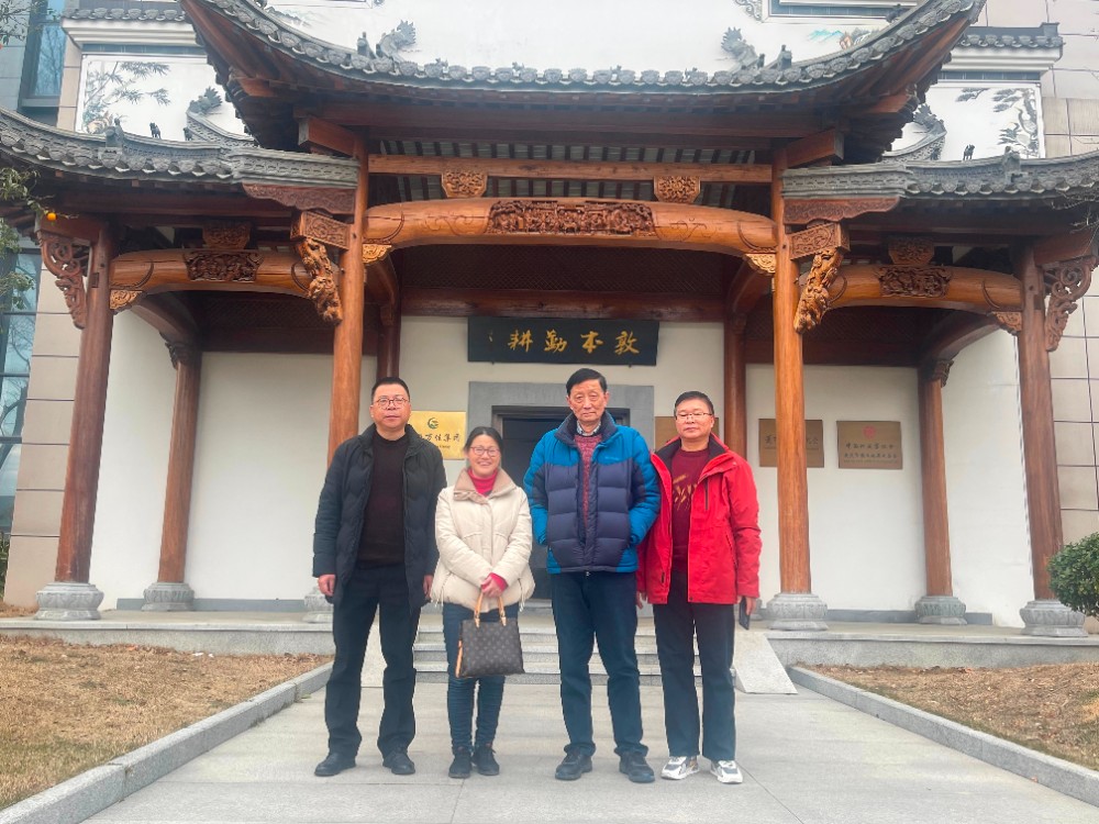 1737009937674996.jpg 9a3e9a989c848a0ad7e9013592421c8.jpg