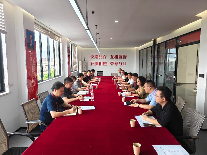 1749432067220710.jpg c32b7cc911b084b23ddf1cd60036242.jpg