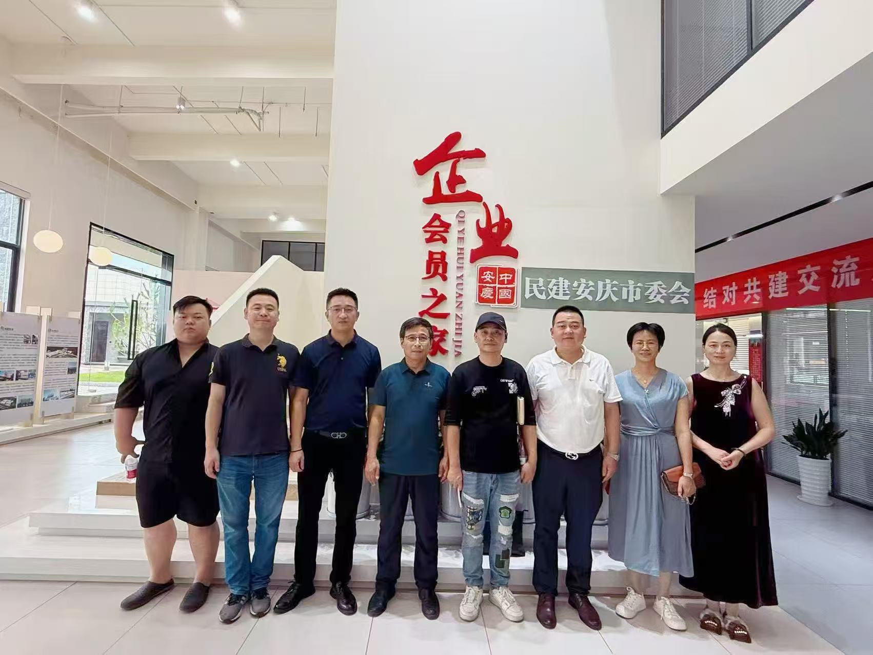 1750665148263053.jpg 52d34de163d6fadd2d4df5a6e231c4e.jpg